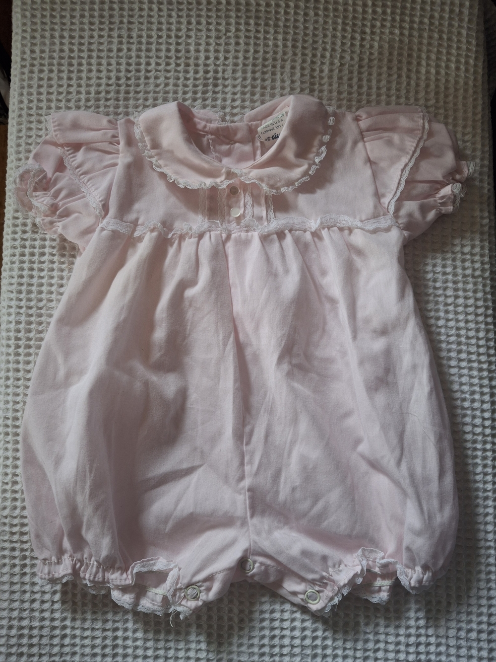 Vintage Alexis Light Pink Baby Bubble Romper with Scalloped Collar 3m